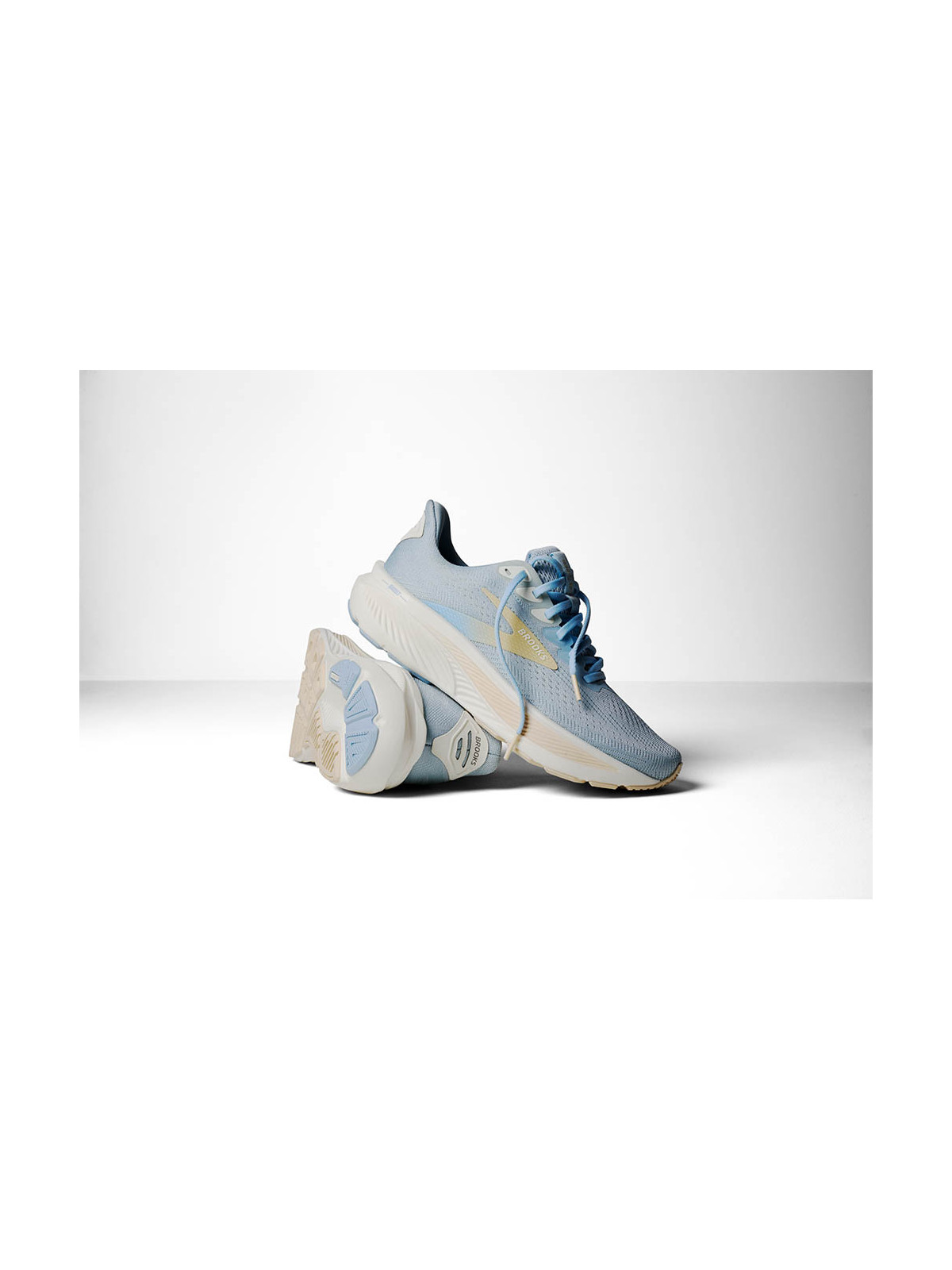   BROOKS Ghost 17 Womens — Skyway/Coconut/Sand — Réf 1204311B431 | Confort équilibré & polyvalence