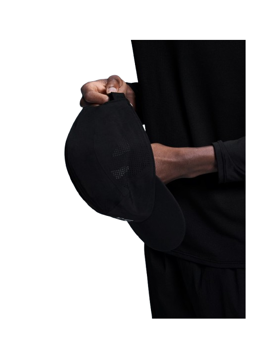 Casquette On Running Performance Black 2UE30500553