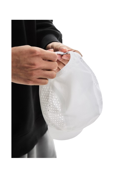 Casquette On Running Performance White 2UF10330069