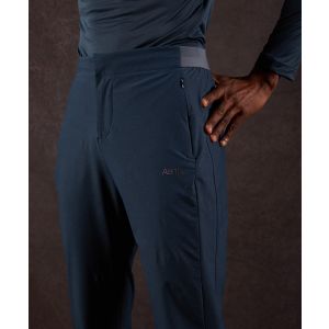 AERTH Pantalon Motion Pant Bleu pour Homme